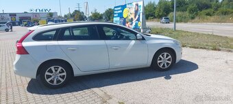 Volvo V60   D2 1.6L - 14