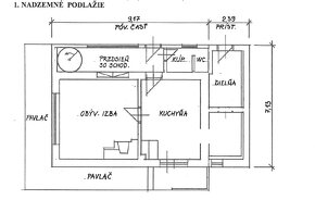 REKREAČNÁ CHATA S MUROVANOU PECOU A VEĽKOU TERASOU - 14