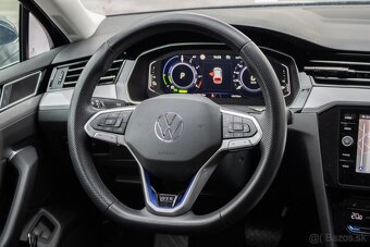 Volkswagen Passat Variant 1.4 TSI GTE Plug-In Hybrid 160 kW - 14