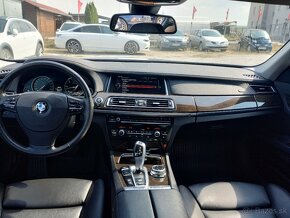 BMW Rad 7 730d  X DRIVE - 14