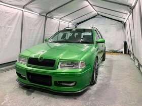 SKODA ZNAKY LOGA FAREBNE LAKOVANE DO SKODA FARIEB VRS NAPIS. - 14