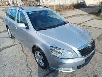 ŠKODA OCTAVIA COMBI II 2.0 TDI CR 4X4 MODEL 2012 CAMERA - 14