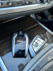 BMW 730 Xdrive - 14