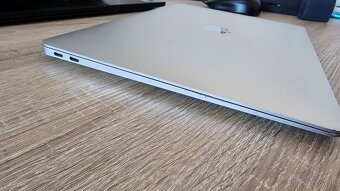 Macbook Air 2019 retina - aj vymením - 14