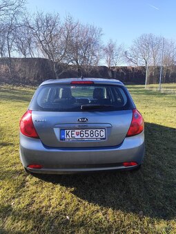 Predam KIA Ceed 1.6 92kw rok výroby 2008 - 14