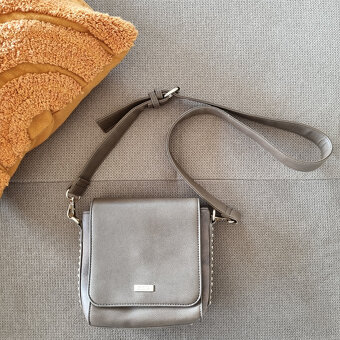 Dámske crossbody kabelky - 14