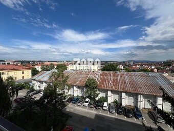 JUH - ul. Žižkova, 3 izbový byt, 71 m², loggia. Pražský typ - 14