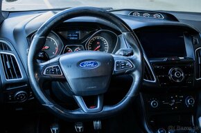 Ford Focus 2.0 EcoBoost SCTi ST R 2015 - 14