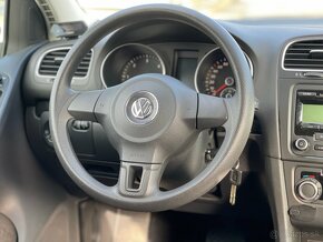 Volkswagen Golf 2.0 TDi DSG - 14