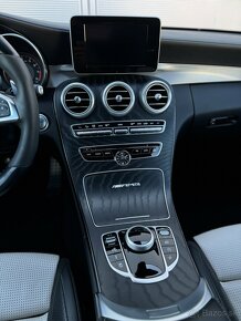 Mercedes Benz C63s AMG 4.0 V8 Biturbo - 14