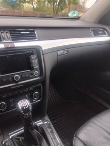 Škoda Superb 2 SCOUT combi 2.0TDI CR - 14