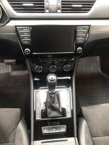 Škoda Superb 2.0 TDI 190k 4x4 Style DSG EU6 - 14