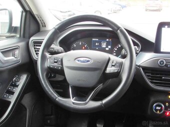 Ford Focus Kombi 2.0TDCi Active - 14