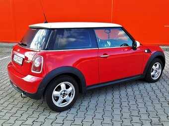 Mini Cooper 1.6 88kW Coral Red & White - 14