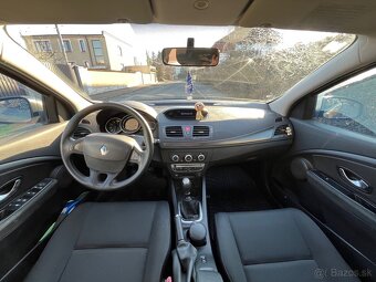 Renault Mégane III Grandtour 1.5 dCi - 14