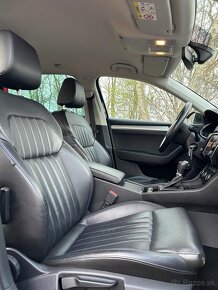 Škoda Superb combi 1.6 TDI DSG koža STYLE, kessy, bixenony - 14