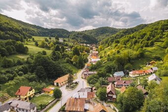 Na predaj zrubová chalupa - Hačava - 14