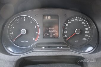 Volkswagen Polo 1,2 i 44 kW TREND - 14