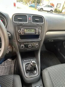 Predam Volkswagen Golf 6 combi 1,6Tdi - 14