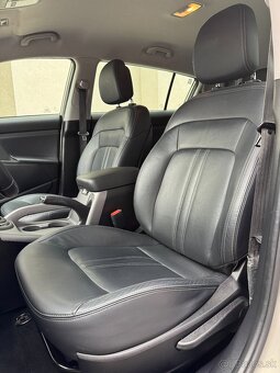 KIA SPORTAGE, PLATINUM, 1,7 CRDi, MANUÁL, 1/2015, 149 669 KM - 14