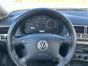 Volkswagen Golf Variant 1.9 TDI A/C Special Edition - 14