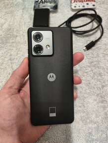 Motorola Edge 40 Neo 256GB,12GB RAM - 14