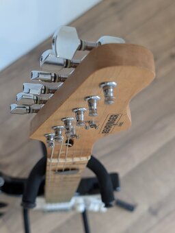 Behringer Stratocaster SSS Čierny Black - 14