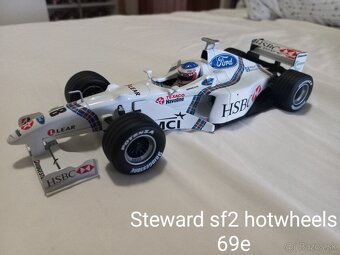 Modely F1 1:18 - 14