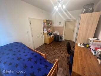 GESTTO | 5-IZBOVÝ RODINNÝ DOM | HOSTE | 619 m2 POZEMOK - 14