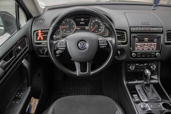 Volkswagen Touareg II 3 V6 TDI BMT 4MOTION - 14