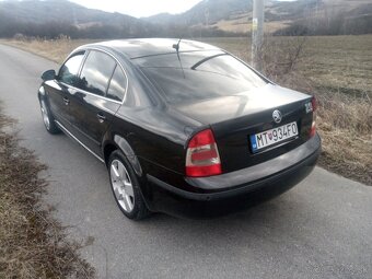 Rozpredám Škoda Superb 1   2.8 benzín automat - 14