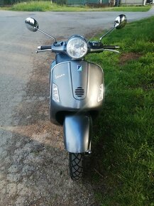 Piaggio Vespa GT 125 - 14