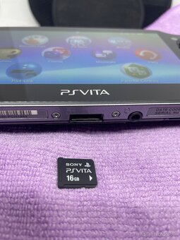 Sony PS VITA PCH-1004 + 16gb vita karta - 14