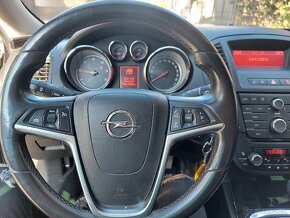 Opel Insignia 2.0 CDTI 4x4 AUTOMAT - 14