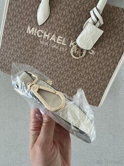 Michael Kors velká kabelka béžová - 14