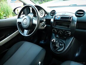 MAZDA 2 1.3 benzin 4VALEC 2010 KLIMA, STK, ŠPZ - - 14