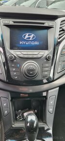 Hyundai i40 1.7 Crdi automat kup.v SR 2015 - 14