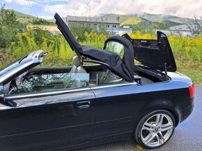 Audi A4 Cabriolet 2.4 V6 multitronic - 14