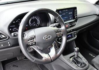 Hyundai i30 1.6CRDi SMART 85kW ČR 1.M 85 kw - 14