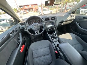 Volkswagen Jetta 1.4 TSI Highline - 14