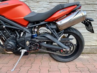 TRIUMPH Street Triple 675R 25kw - 14