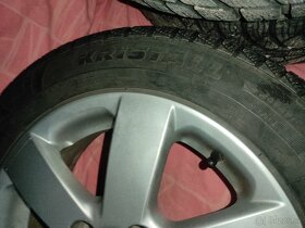 Predám zimné pneumatiky 185/60 R15 - 14