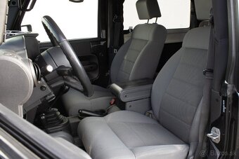 Jeep Wrangler 2.8 CRD Sport - 14