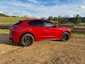 Alfa Romeo Stelvio Quadrifoglio 510 - 14