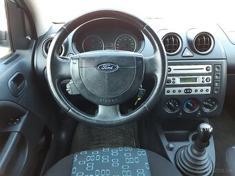 Ford Fiesta 1.3i Family 2005 - 14