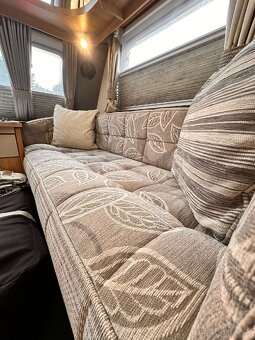 Karavan Coachman VIP - 14