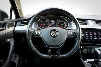 Volkswagen Passat Variant 2.0 TDI BMT Highline DSG - 14