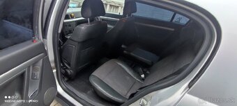 Predám Opel Signum 2.2 DTI 92kw 2004 - 14