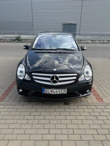 Mercedes Benz R-trieda - 14