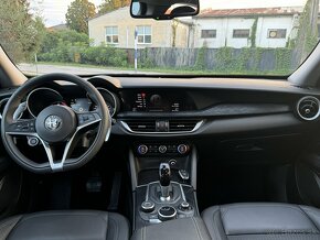 Alfa Romeo Stelvio 2.2 140kw Q4 - 14